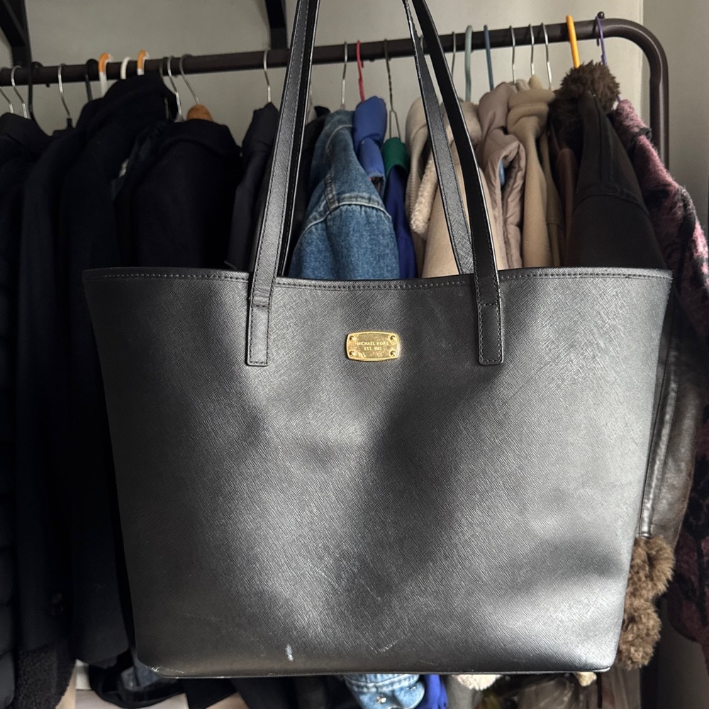 MICHAEL Michael Kors Black Large Tote Bag